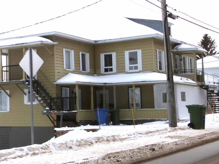 Triplex for sale - Petite-Rivière-Saint-François, Charlevoix (PR851)