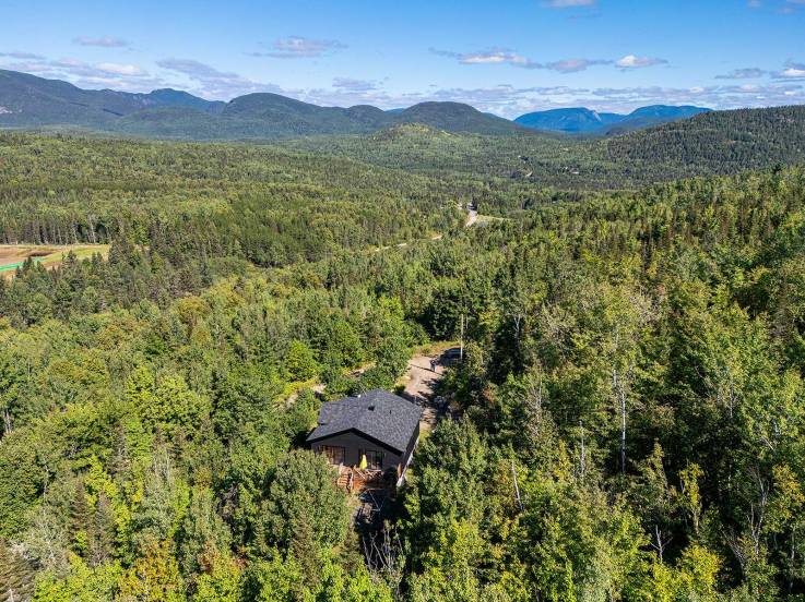 House for sale - Saint-Aimé-des-Lacs, Charlevoix (SAL038)