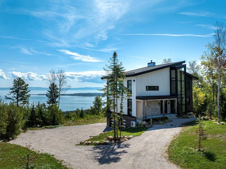 House for sale - Les Éboulements, Charlevoix (EB314)