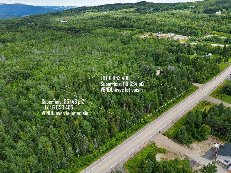 Lot and land for sale - La Malbaie, Charlevoix (MB414)