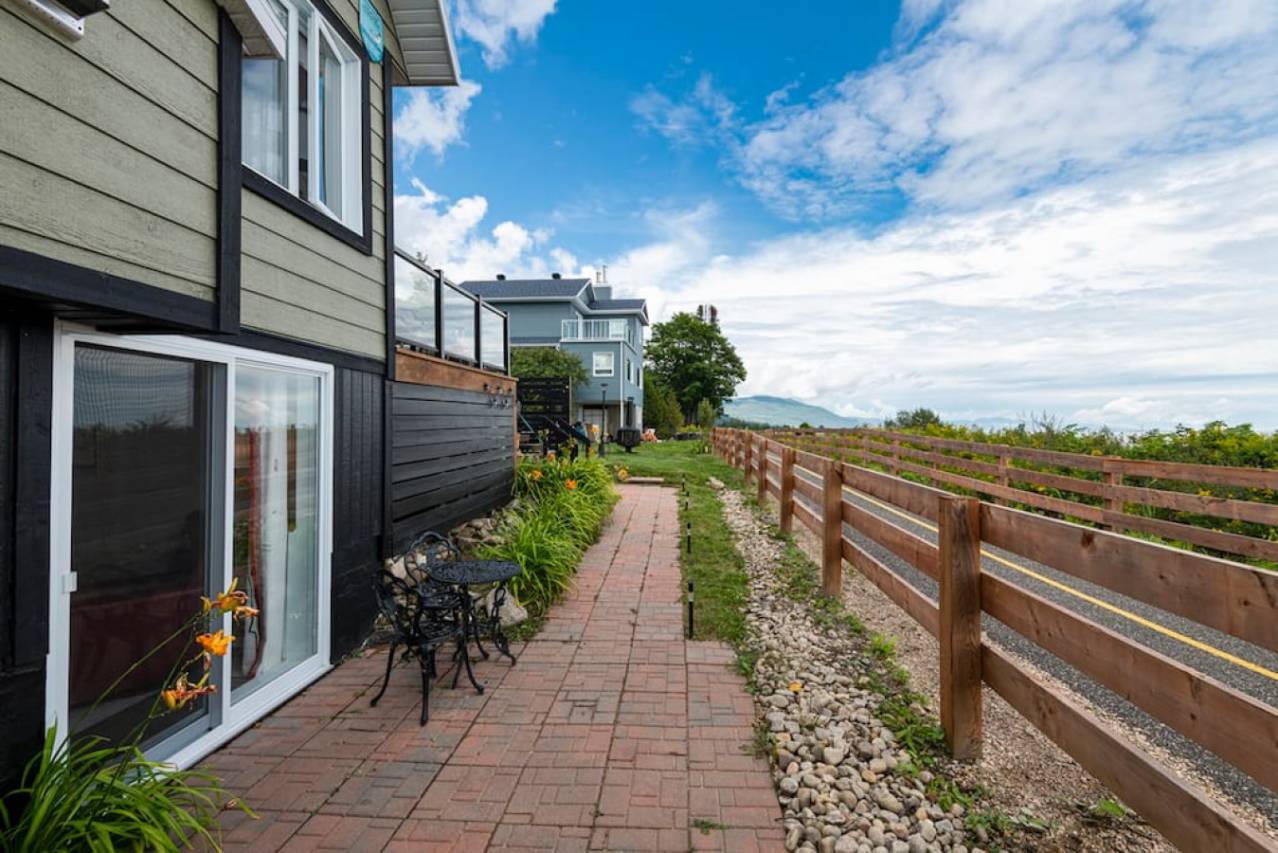 12 - Maison à louer, Petite-Rivière-Saint-François (Code - 232, charlevoix)