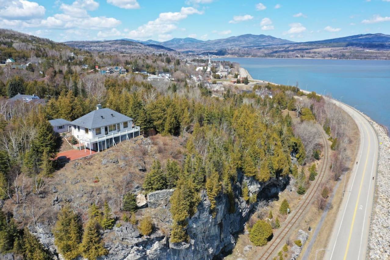 14 - Maison à louer, La Malbaie (Code - 349, charlevoix)