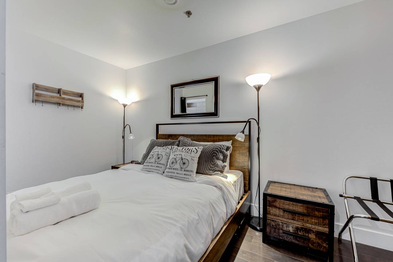 25 - Condominio en alquiler, Vieux-Québec (Code - 760209, viejo-quebec)