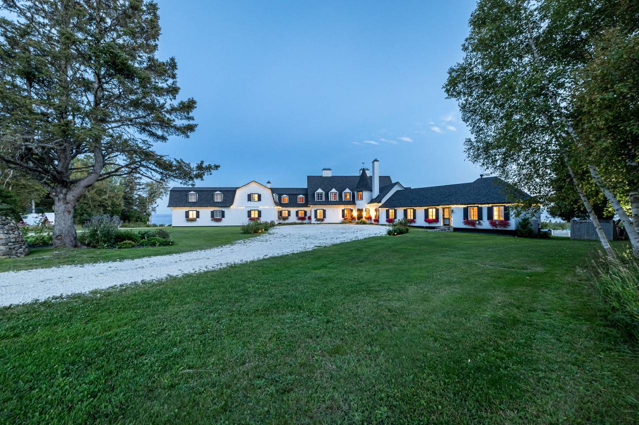 44 - Propiedad y villa en alquiler, La Malbaie (Code - 915, charlevoix)