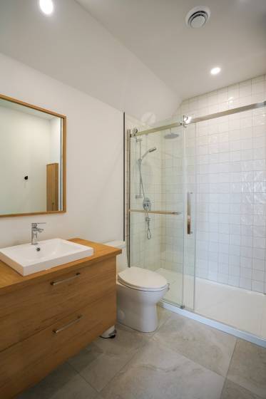17 - Triplex à vendre, Petite-Rivière-Saint-François (Code - pr746, Charlevoix)