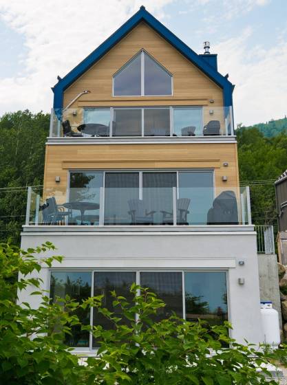 21 - Triplex à vendre, Petite-Rivière-Saint-François (Code - pr746, Charlevoix)