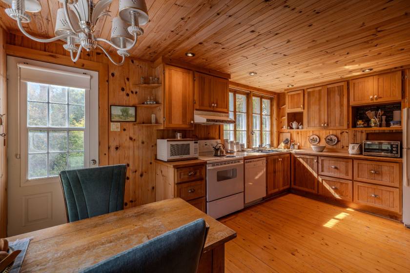 23 - Maison à vendre, La Malbaie (Code - mb426, Charlevoix)
