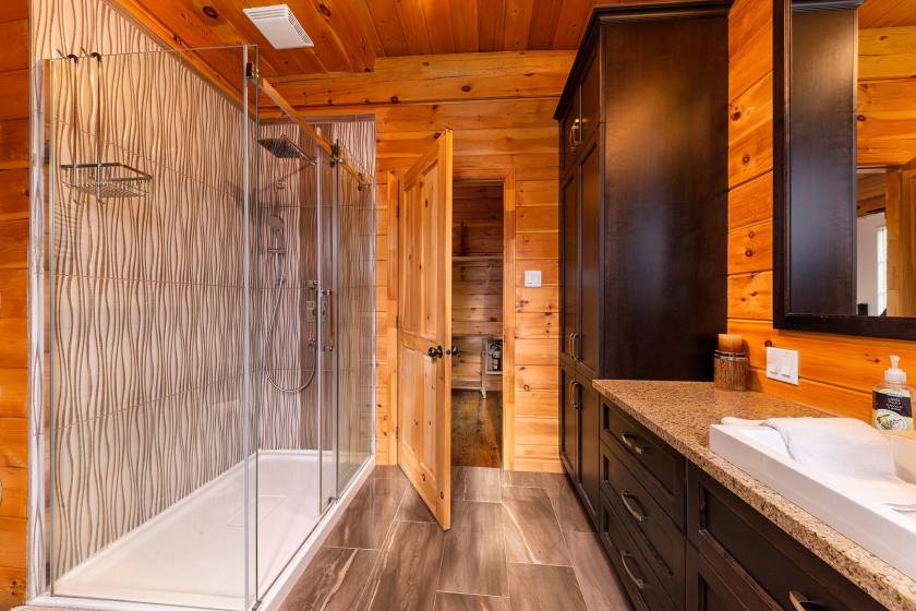 11 - House for sale, Petite-Rivière-Saint-François (Code - pr804, Charlevoix)