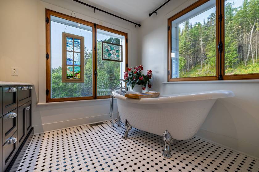 19 - Maison à vendre, La Malbaie (Code - mb427, Charlevoix)