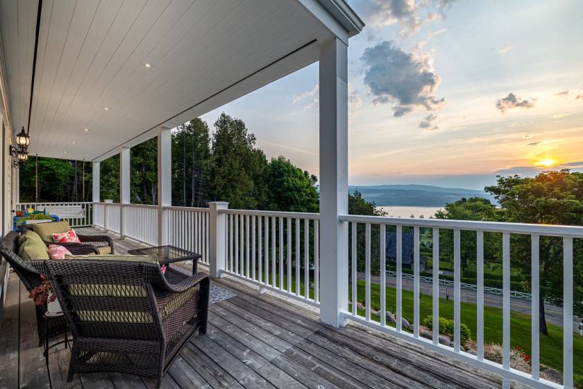 22 - Maison à vendre, La Malbaie (Code - mb427, Charlevoix)