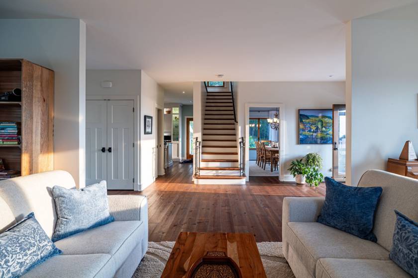 32 - Maison à vendre, La Malbaie (Code - mb427, Charlevoix)