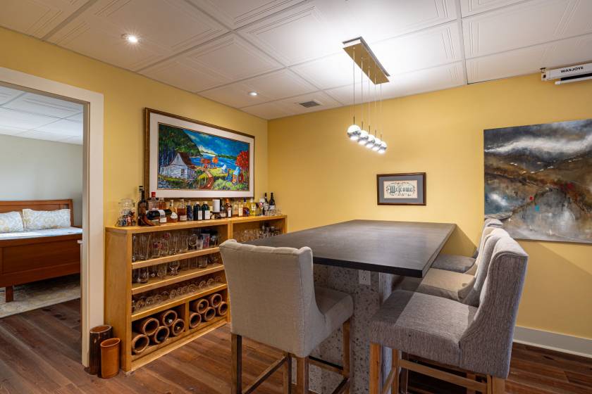 52 - Maison à vendre, La Malbaie (Code - mb427, Charlevoix)