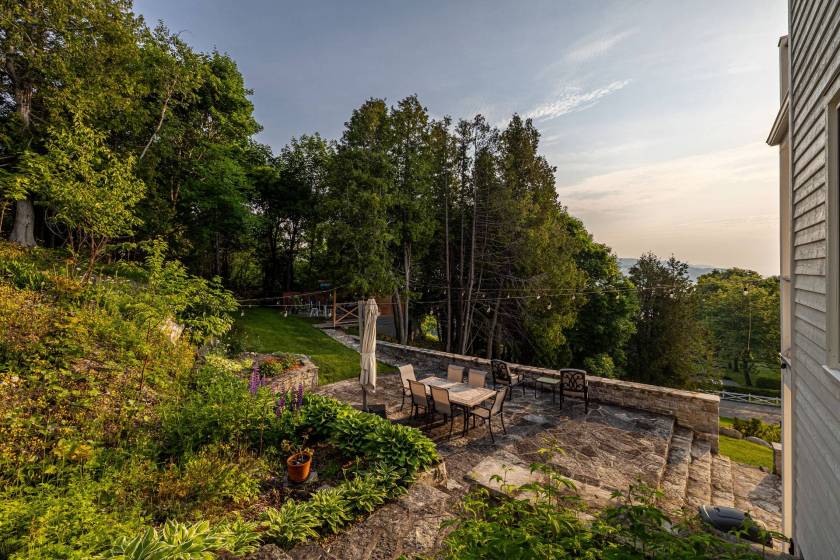 61 - Maison à vendre, La Malbaie (Code - mb427, Charlevoix)