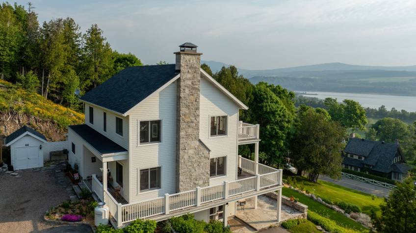 78 - Maison à vendre, La Malbaie (Code - mb427, Charlevoix)