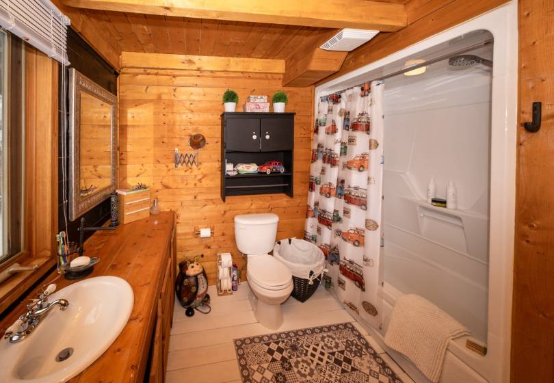 29 - House for sale, Petite-Rivière-Saint-François (Code - pr844, Charlevoix)