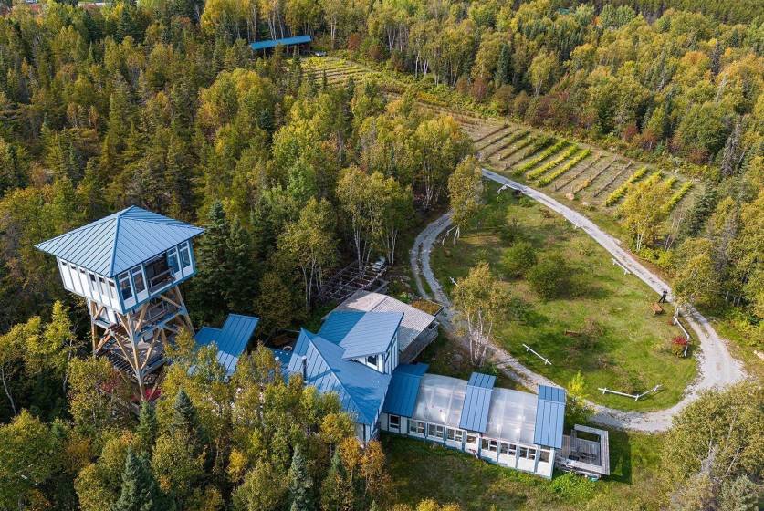 39 - House for sale, Saint-Urbain (Code - su081, Charlevoix)