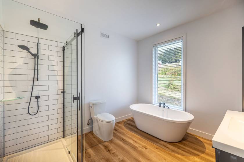 16 - Maison à vendre, Les Éboulements (Code - eb316, Charlevoix)