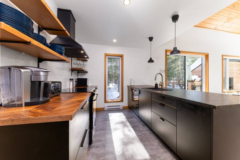 9 - House for sale, Petite-Rivière-Saint-François (Code - pr803, Charlevoix)