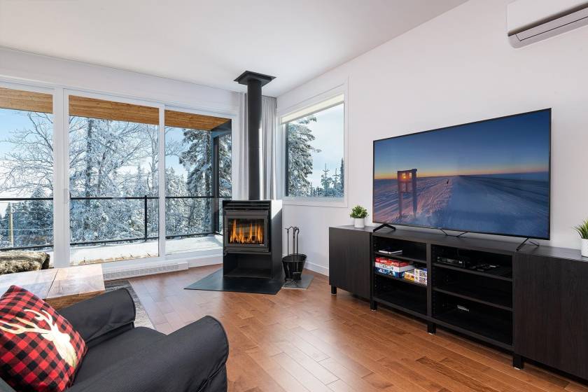 4 - House for sale, Petite-Rivière-Saint-François (Code - pr834, Charlevoix)