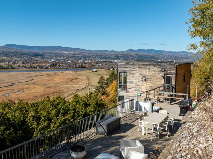 House for sale - Baie-Saint-Paul, Charlevoix (SP904)