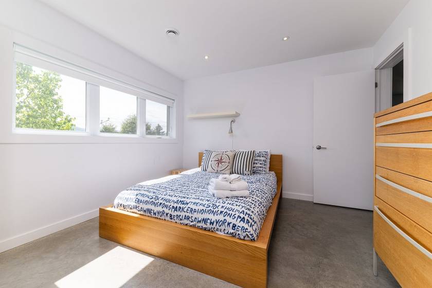 24 - House for sale, Baie-Saint-Paul (Code - sp904, Charlevoix)