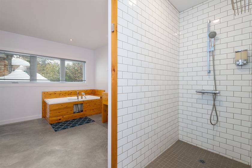 24 - House for sale, Baie-Saint-Paul (Code - sp904, Charlevoix)