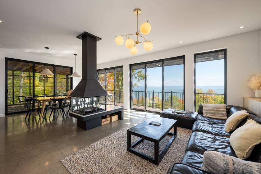 12 - House for sale, Petite-Rivière-Saint-François (Code - pr831, Charlevoix)