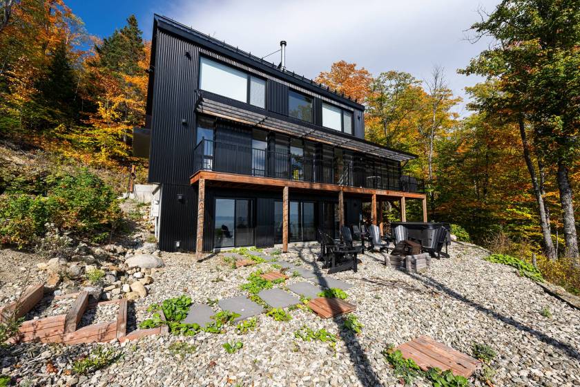 3 - House for sale, Petite-Rivière-Saint-François (Code - pr831, Charlevoix)