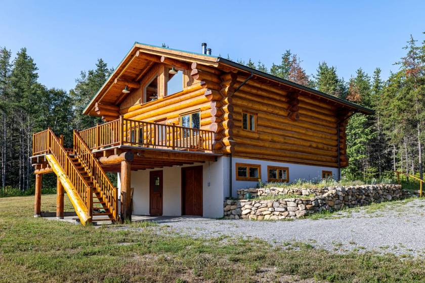 46 - Maison à vendre, Saint-Urbain (Code - su089, Charlevoix)