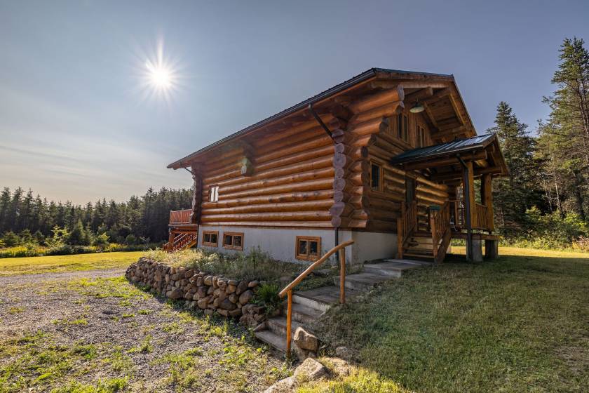 48 - Maison à vendre, Saint-Urbain (Code - su089, Charlevoix)