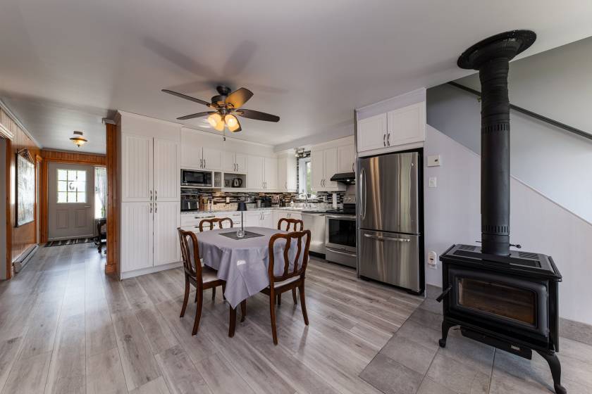 11 - House for sale, Saint-Aimé-des-Lacs (Code - sal040, Charlevoix)