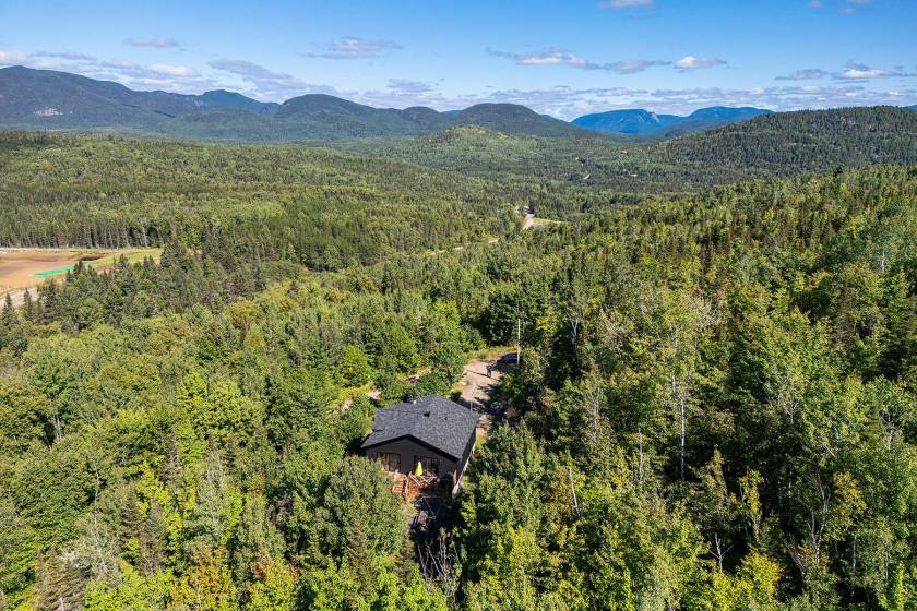 1 - House for sale, Saint-Aimé-des-Lacs (Code - sal038, Charlevoix)