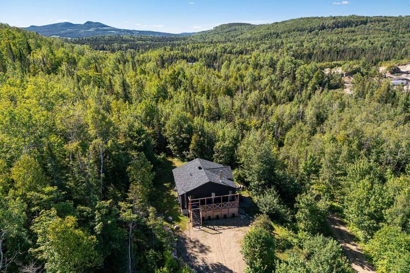 2 - House for sale, Saint-Aimé-des-Lacs (Code - sal038, Charlevoix)