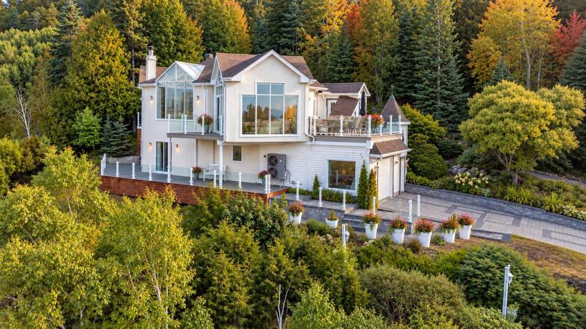 1 - House for sale, Baie-Saint-Paul (Code - sp911, Charlevoix)