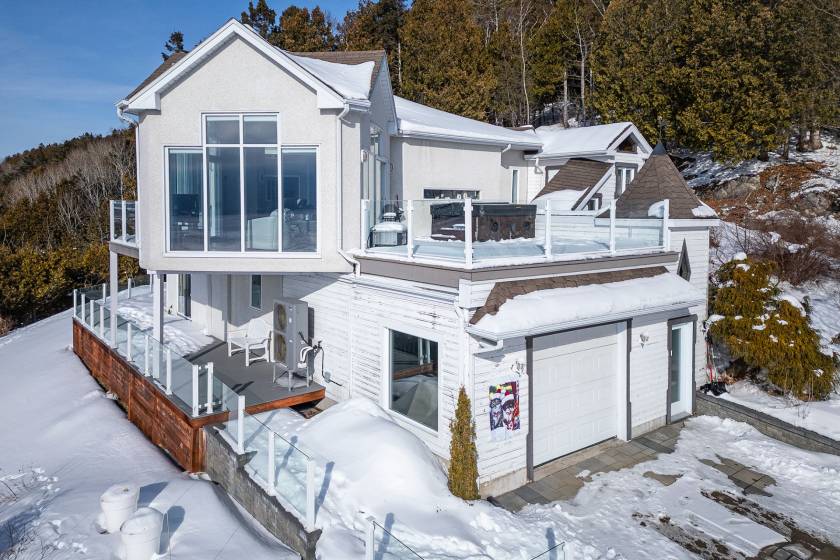 28 - Maison à vendre, Baie-Saint-Paul (Code - sp911, Charlevoix)