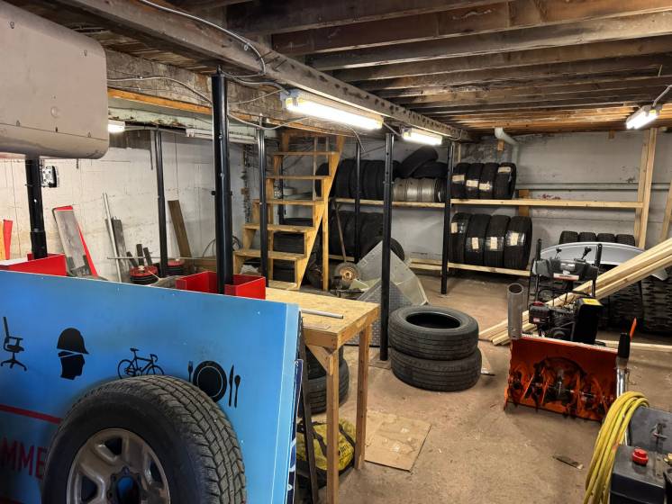 7 - Commercial for sale, Saint-Ferréol-les-Neiges (Code - sfn011, Charlevoix)