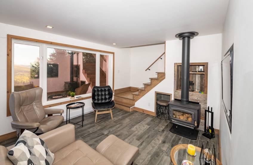 16 - House for sale, Saint-Urbain (Code - su085, Charlevoix)