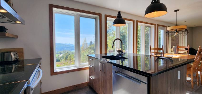 9 - House for sale, Saint-Urbain (Code - su085, Charlevoix)