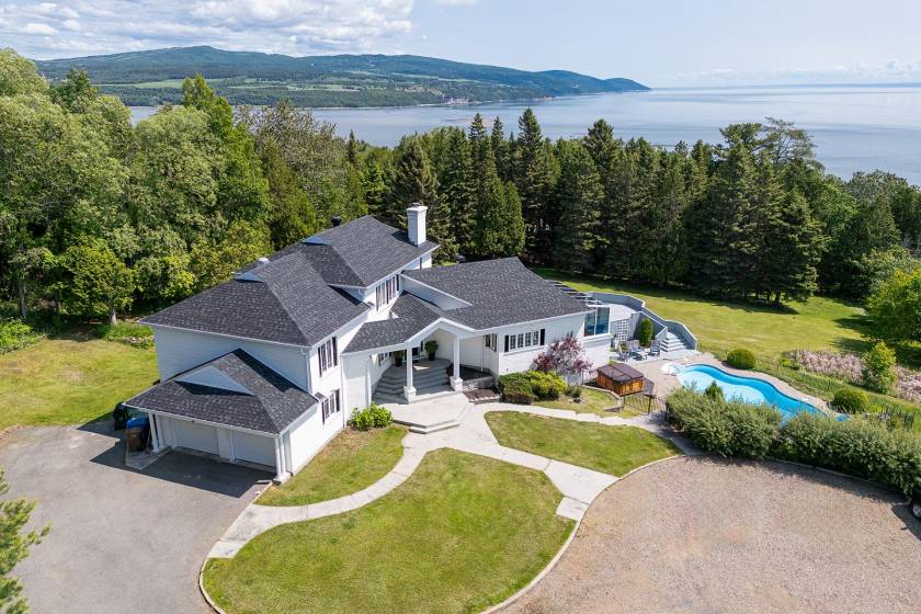 1 - House for sale, La Malbaie (Code - mb411, Charlevoix)