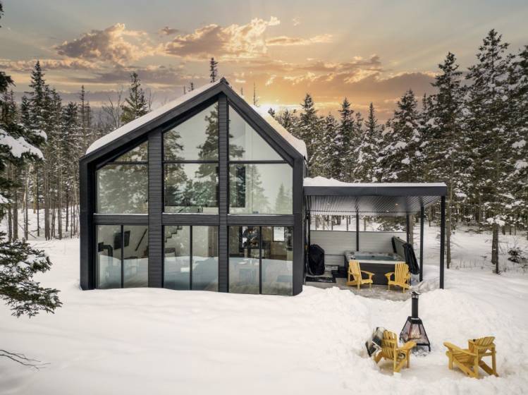 1 - House for sale, Saint-Urbain (Code - su084, Charlevoix)