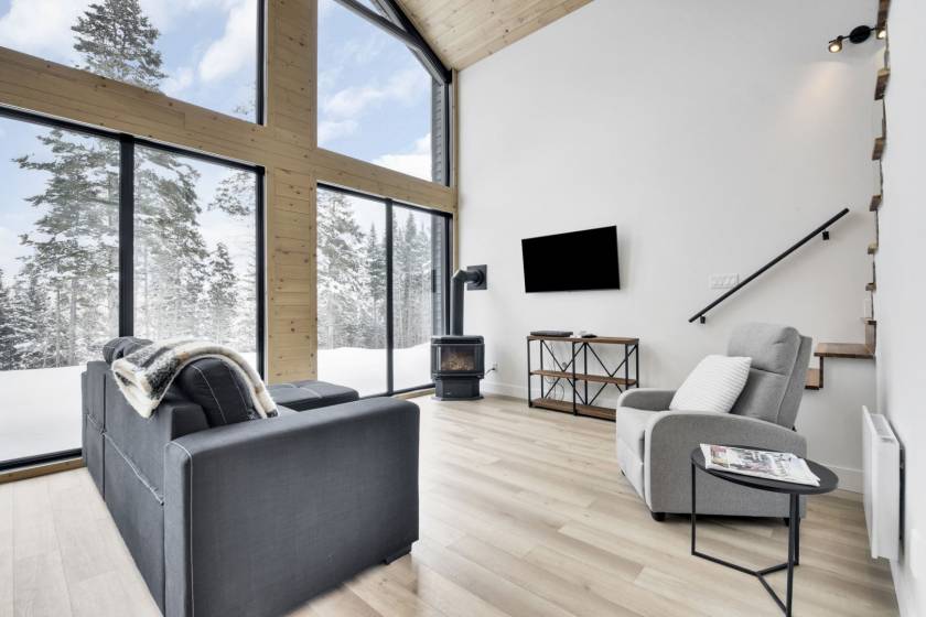 10 - House for sale, Saint-Urbain (Code - su084, Charlevoix)