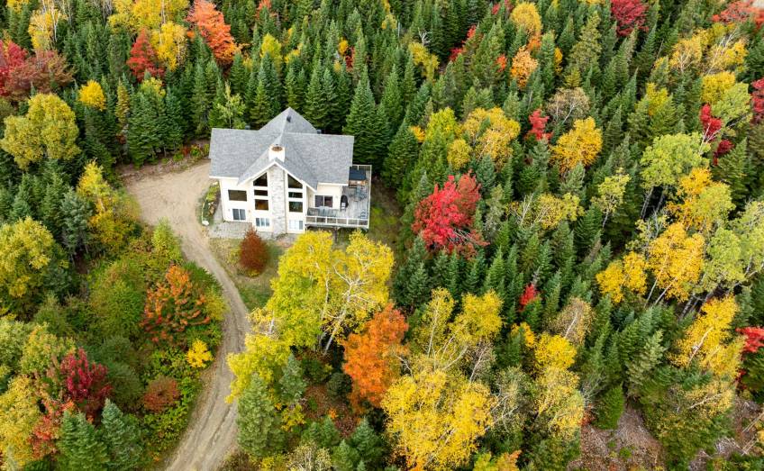2 - House for sale, Petite-Rivière-Saint-François (Code - pr829, Charlevoix)