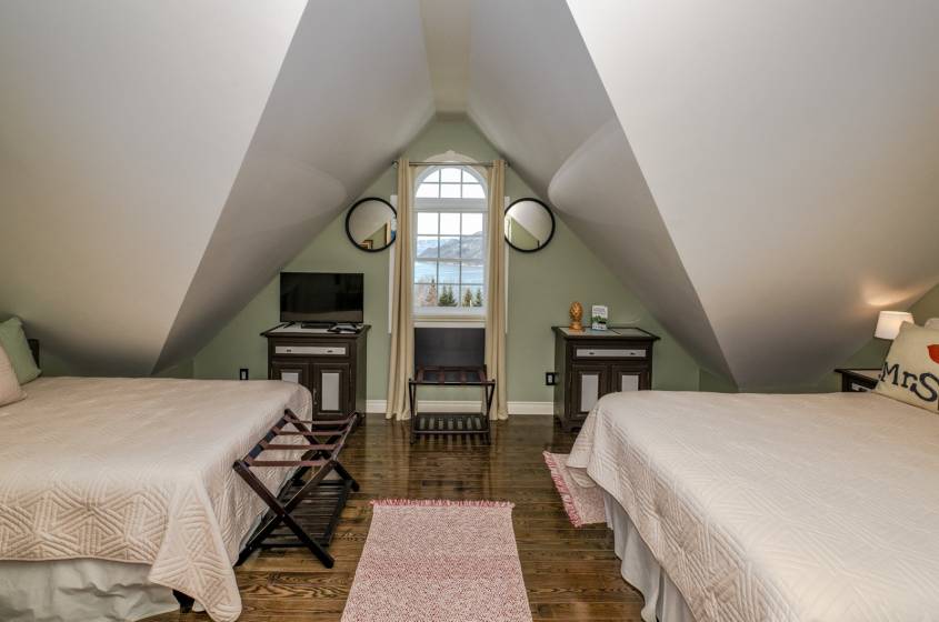 32 - House for sale, Baie-Saint-Paul (Code - sp880, Charlevoix)