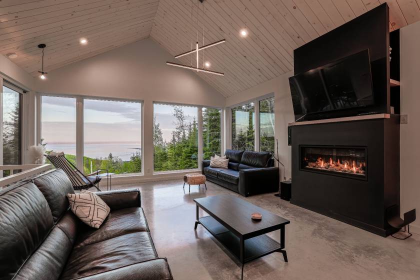 8 - Maison à vendre, Les Éboulements (Code - eb327, Charlevoix)