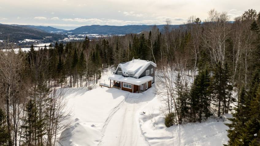 2 - House for sale, Saint-Urbain (Code - su087, Charlevoix)