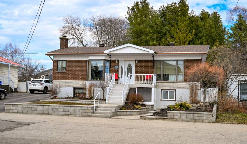 1 - Maison à vendre, Baie-Saint-Paul (Code - sp921, Charlevoix)