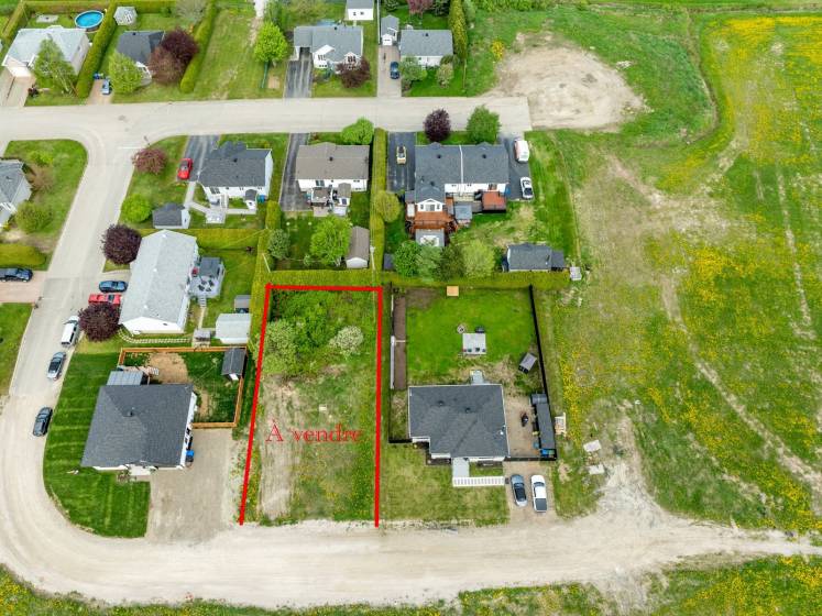 1 - Terrain et terre à vendre, Baie-Saint-Paul (Code - sp930, Charlevoix)