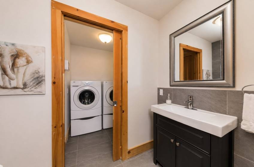 11 - Duplex for sale, Petite-Rivière-Saint-François (Code - pr861, Charlevoix)