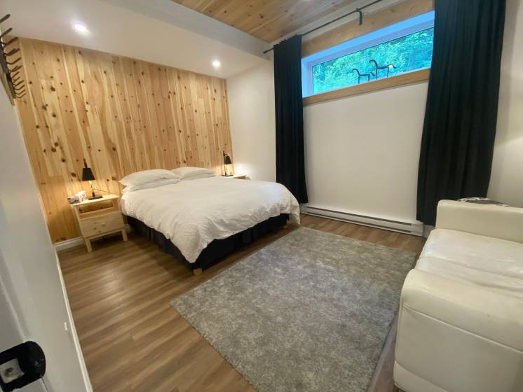 15 - Maison à vendre, Saint-Aimé-des-Lacs (Code - sal039, Charlevoix)