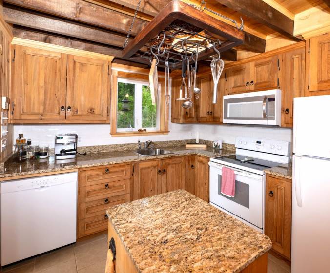 11 - Maison à vendre, Les Éboulements (Code - eb331, Charlevoix)